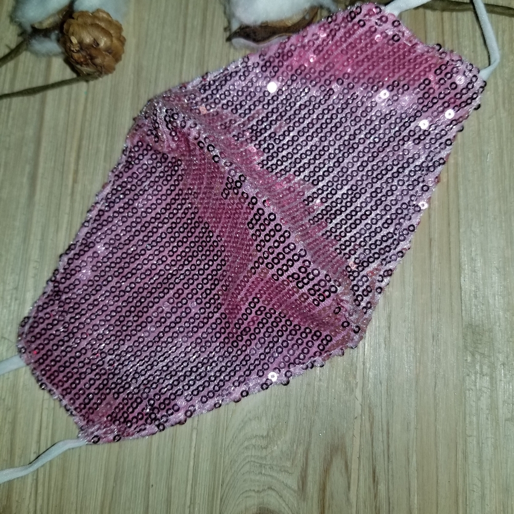 😷😷Beautiful Rose Gold Pink SequinedFace Mask😷😷 - Picture 6 of 7